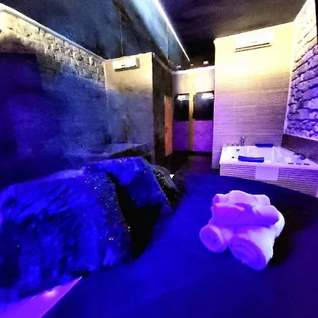 Utopia - Boutique Adultos Guest house Alicante