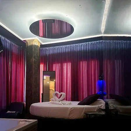 Guest house Utopia - Boutique Adultos