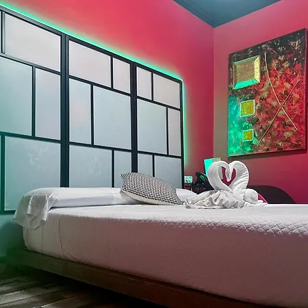 Utopia - Boutique Adultos Alicante