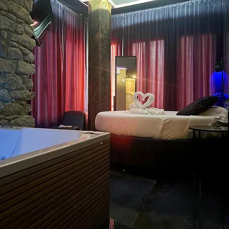 Guest house Utopia - Boutique Adultos *