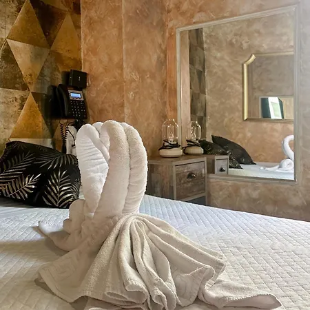 Guest house Utopia - Boutique Adultos Alicante
