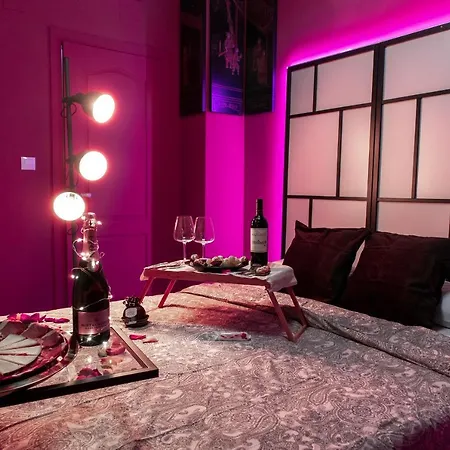 Utopia - Boutique Adultos 3*