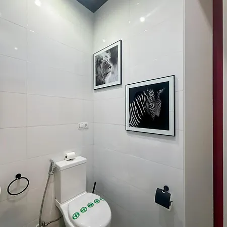 Pensión Utopía - Adults Experience 3*