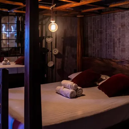 Guest house Utopia - Boutique Adultos *