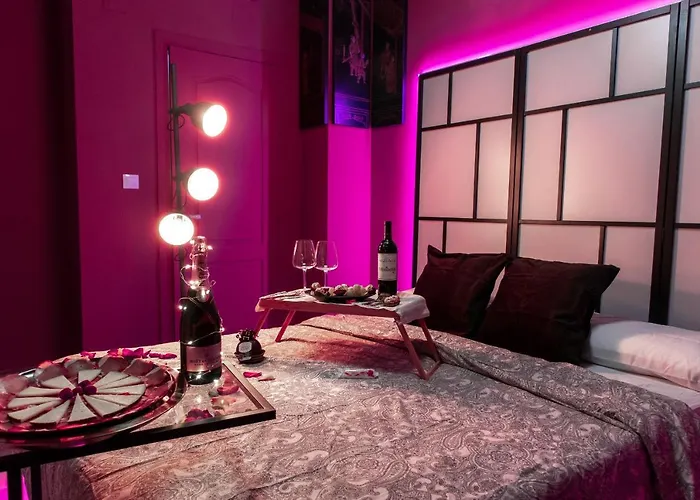 Utopia - Boutique Adultos 3*