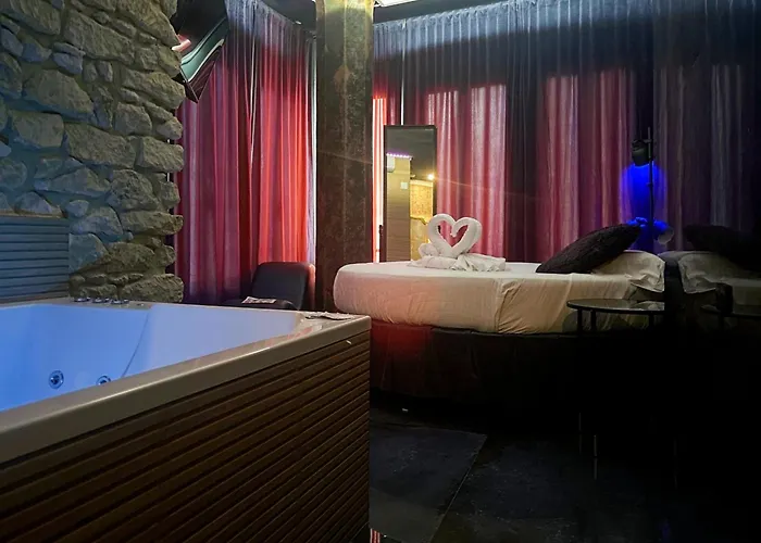 Gasthuis Utopia - Boutique Adultos 3*