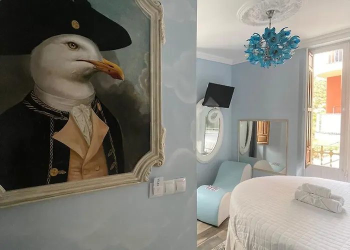 Gasthuis Utopia - Boutique Adultos 3*